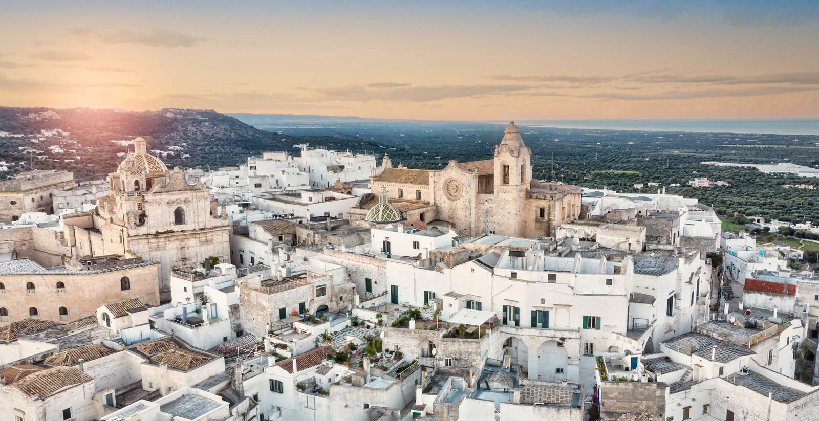 Ostuni: the White City that lights up the eyes 4