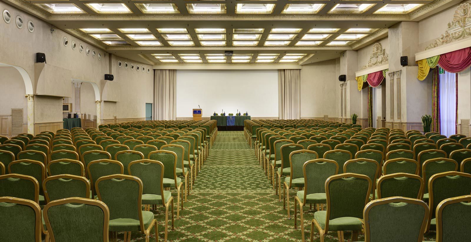 Lo spazio perfetto per ogni evento 16