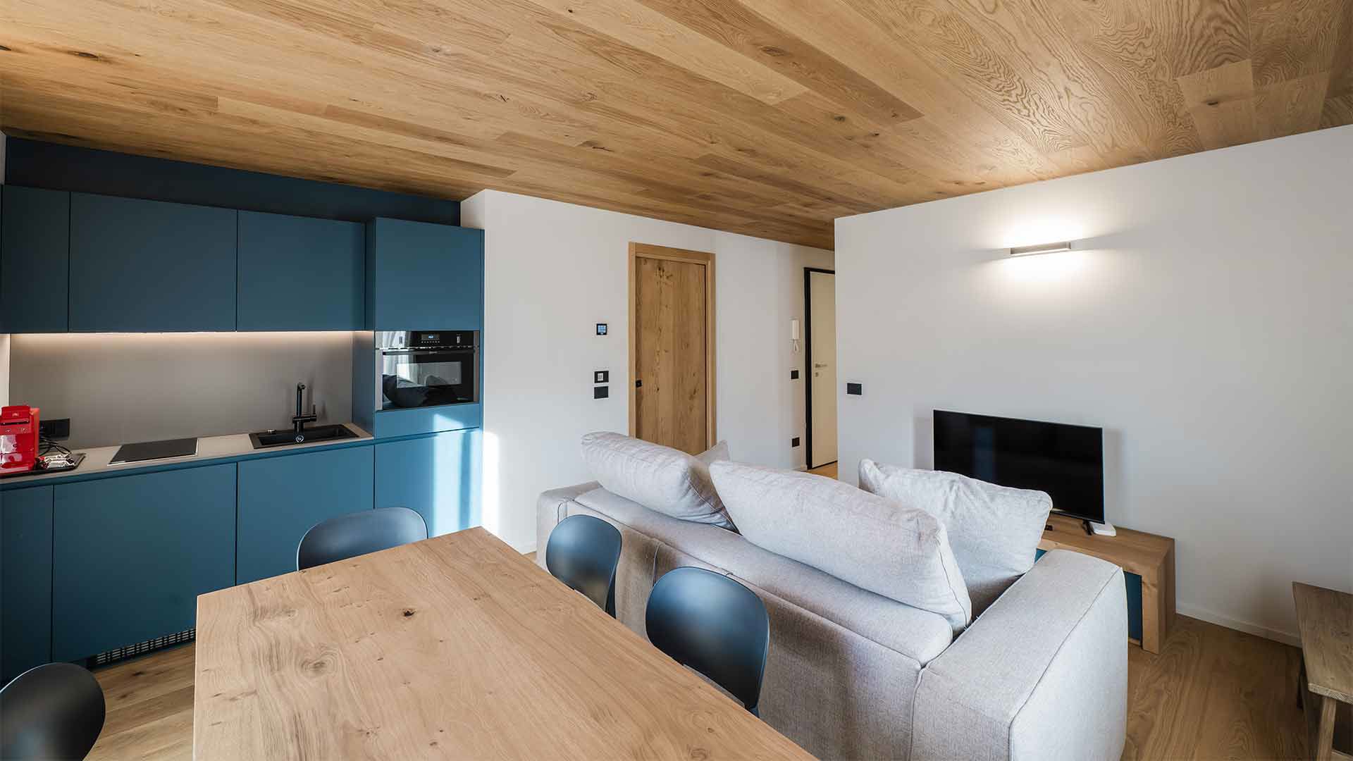 Appartamento trilocale superior con balcone e vista panoramica 4