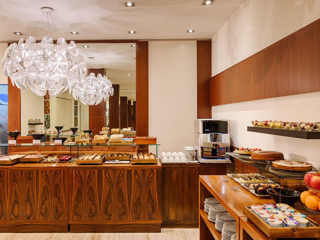 Cavalieri's Breakfast 24