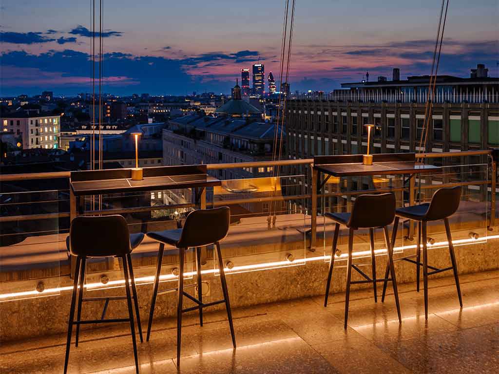 The Roof Milano Bar & Restaurant 12