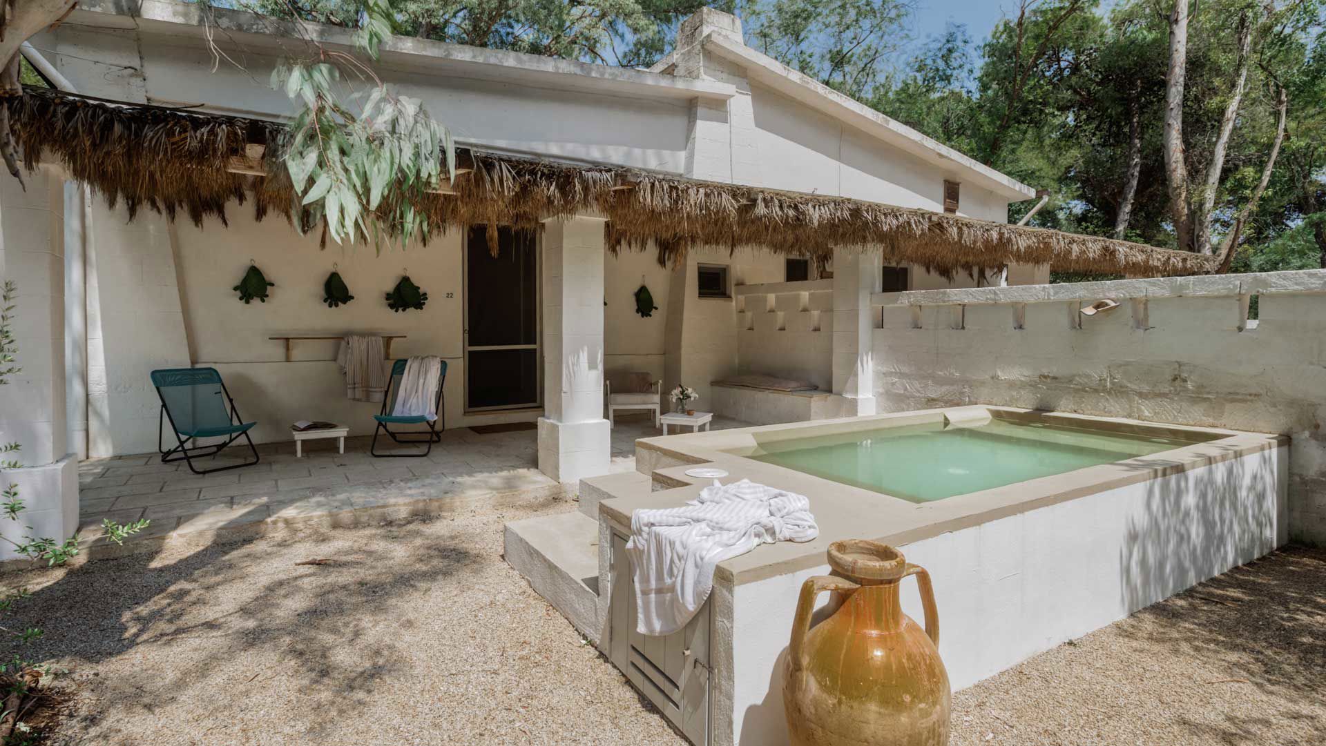 Masseria Palombara Resort - Junior Suite with Plunge Pool and Patio - Colonica 4