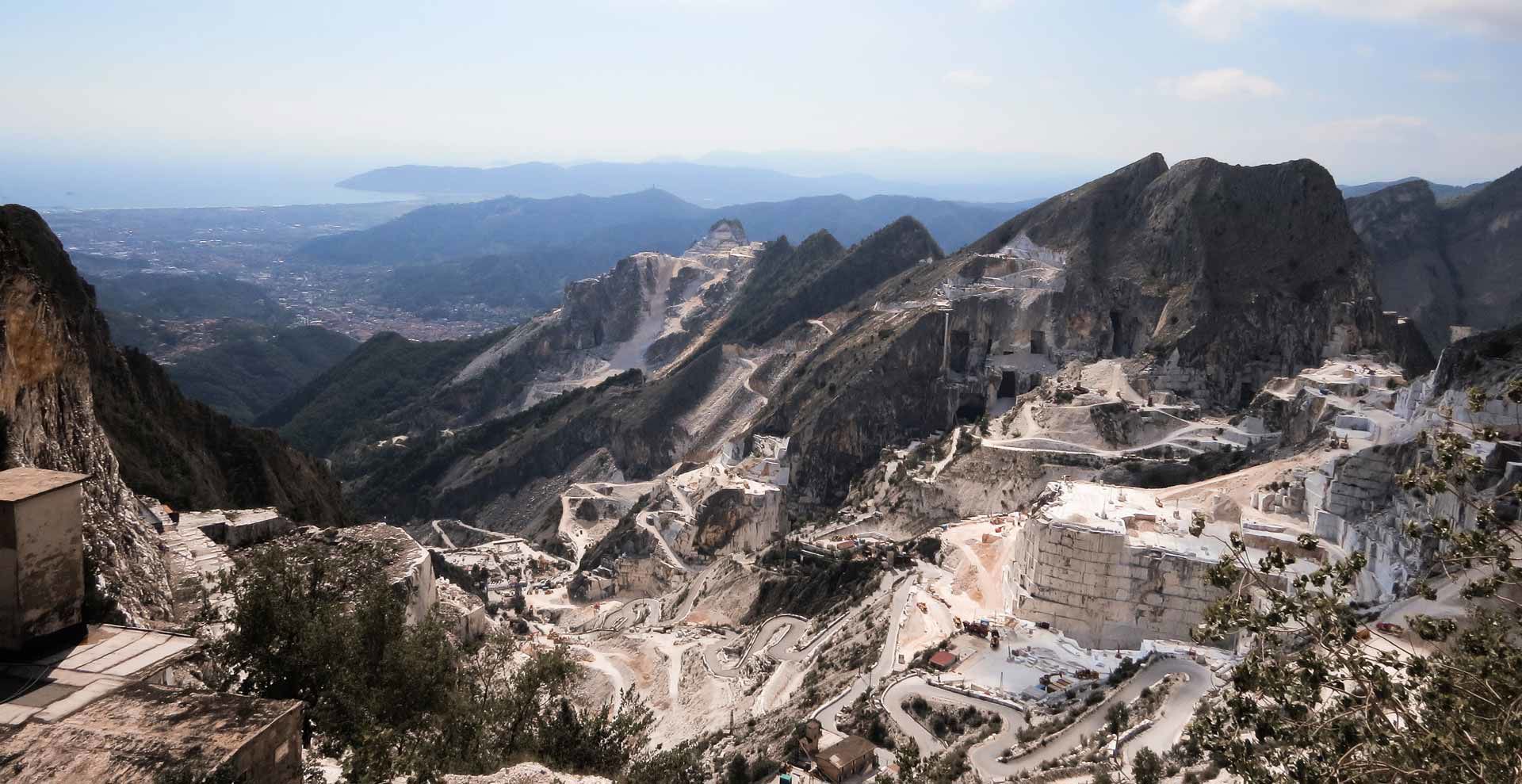 Carrara, the capital of Marble 3
