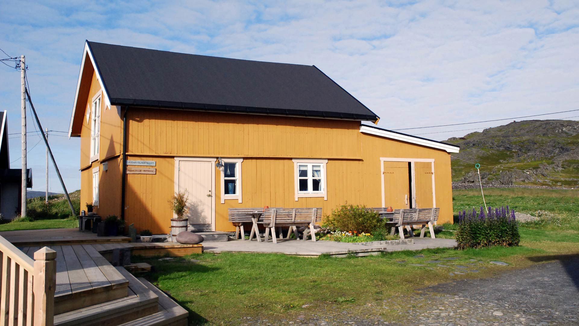 Kongsfjord Artic Lodge - Fjord Hostel 1