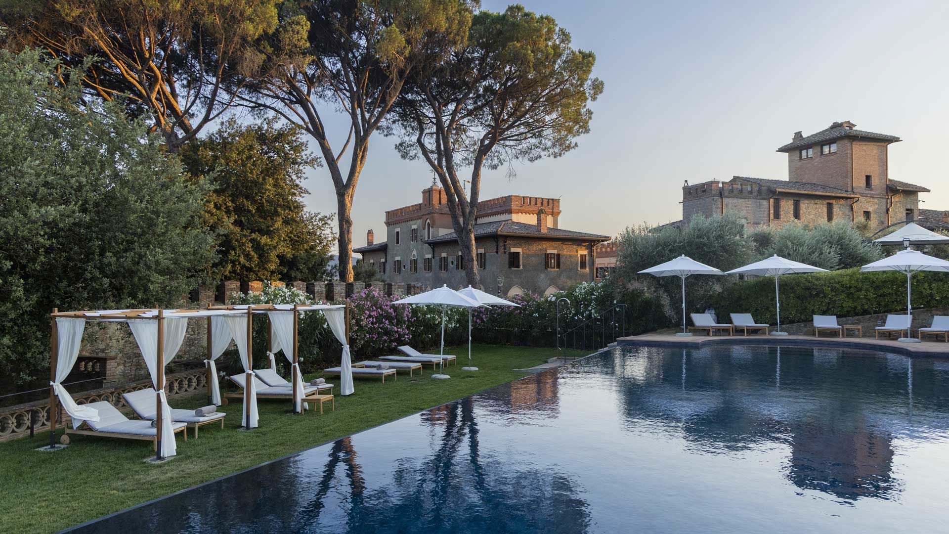 Early booking offer 2025 8