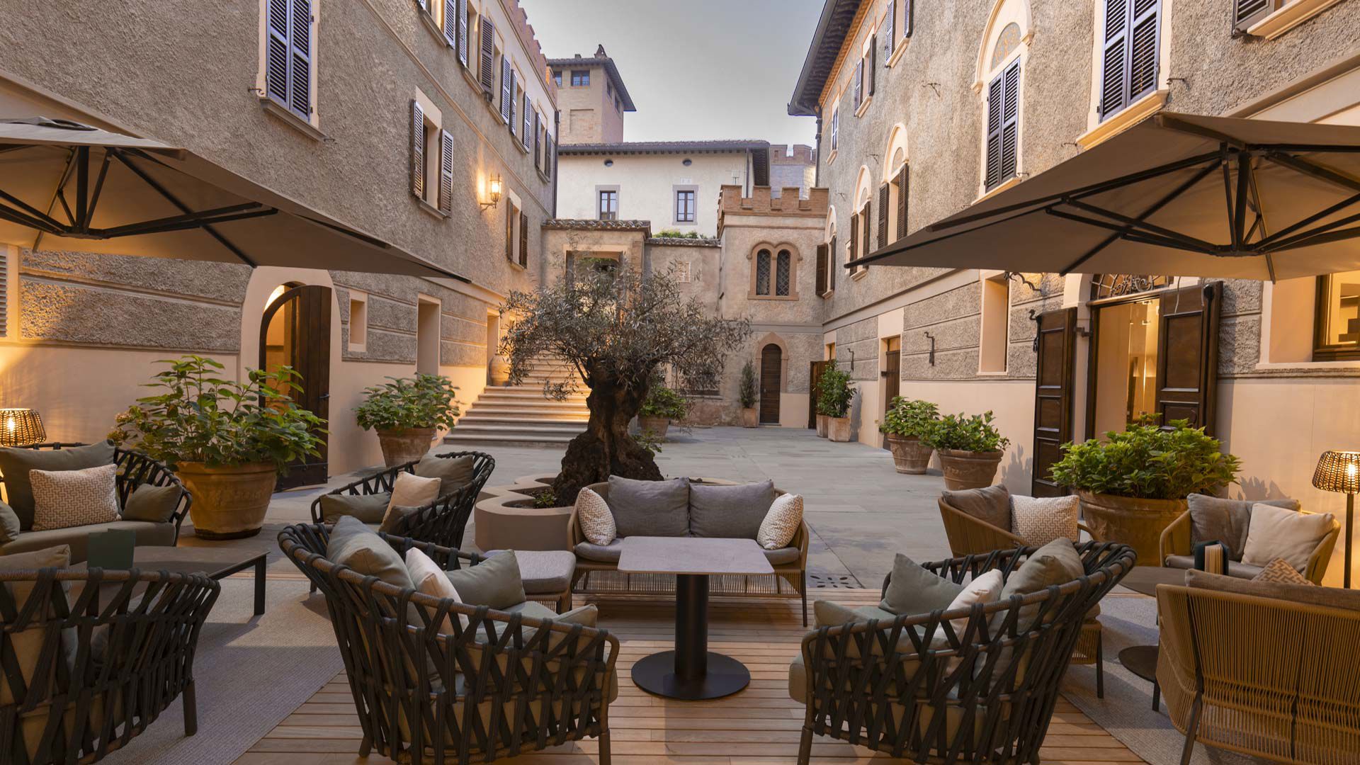 Early booking offer 2025 9