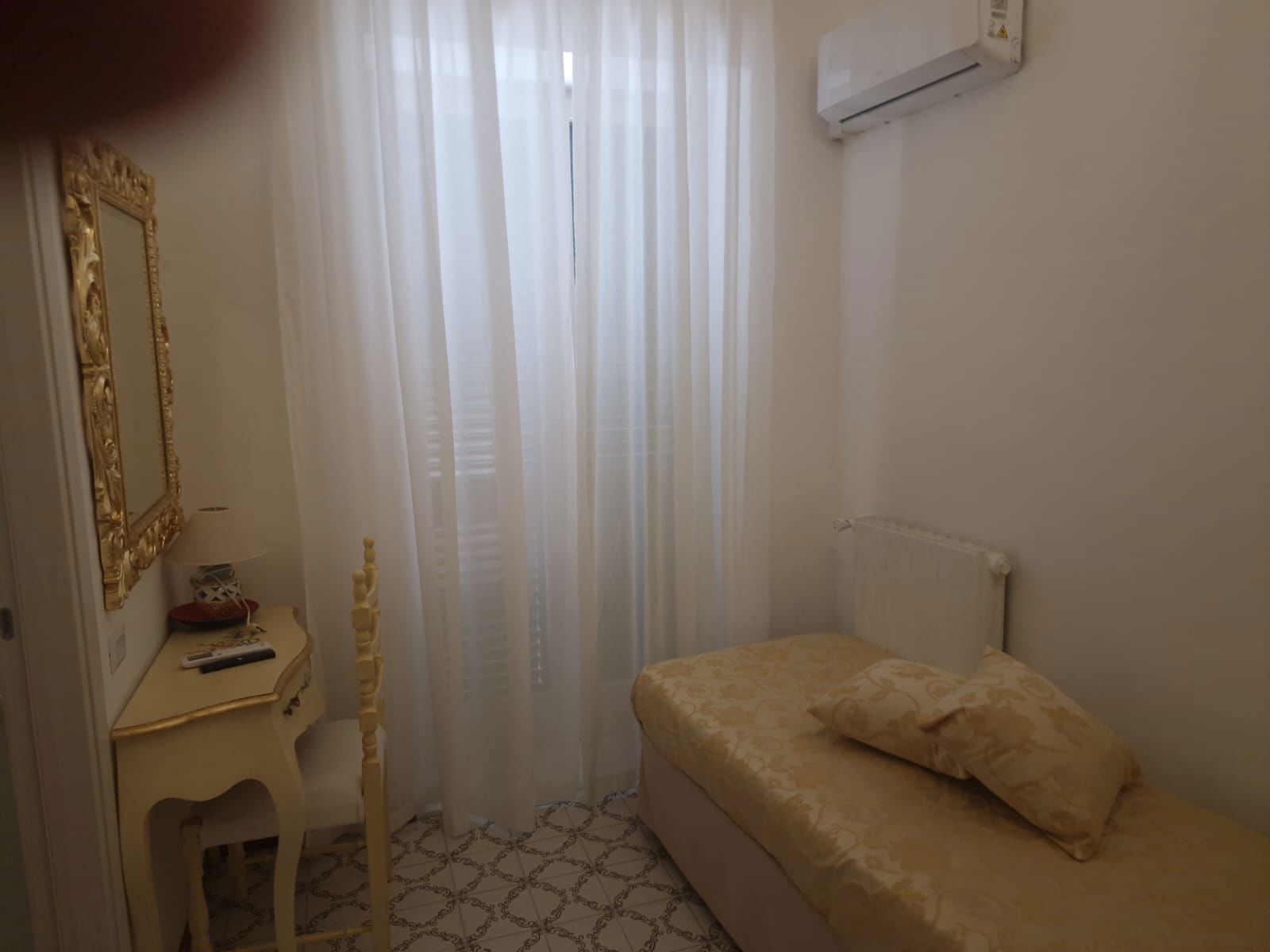 Hotel La Perla - Camera Standard Tripla 8