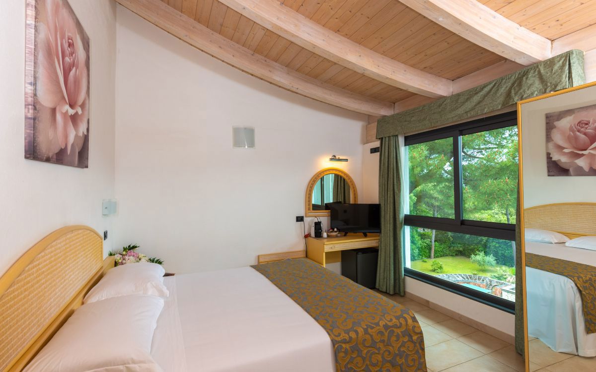 Premium con vetrata 2