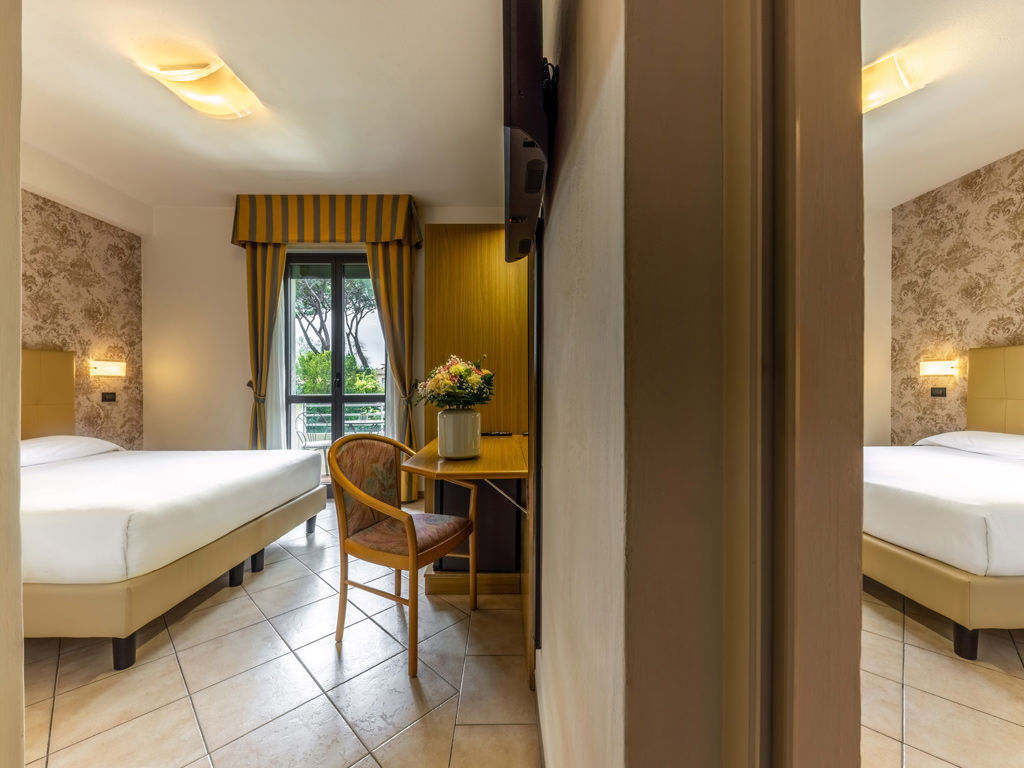 Family Superior room with balcony 5