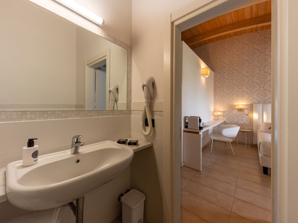 Prestige Room with Mountain View 7