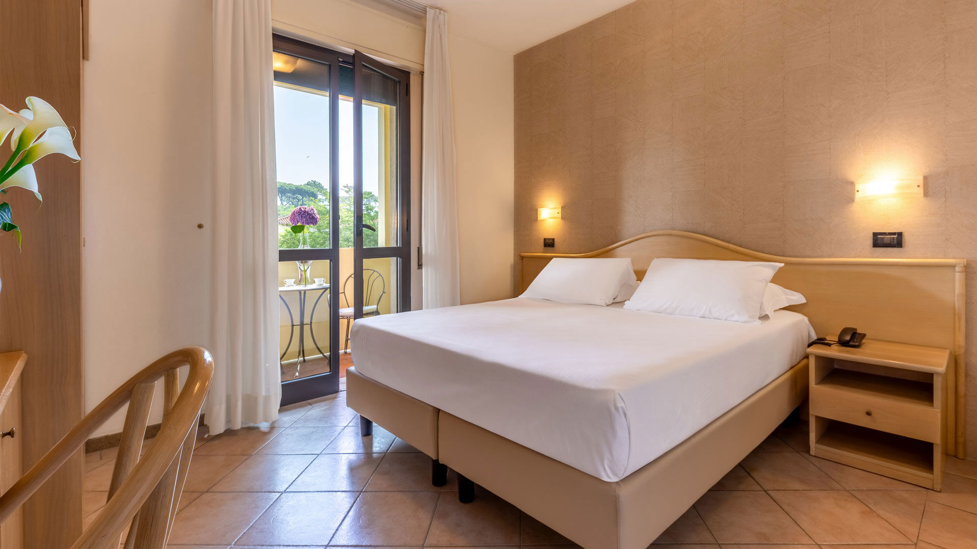 Family standard avec balcon vue Alpes Apuane 2