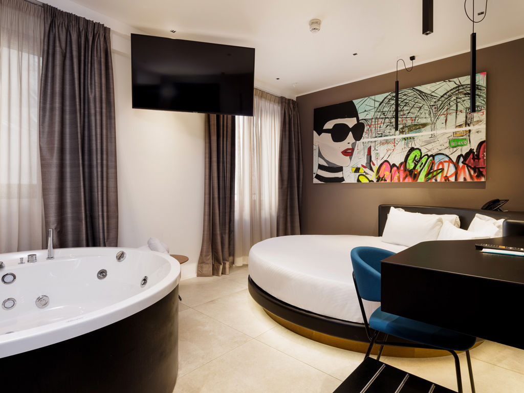 The Corner Duomo - The Bubbling Junior Suite 4