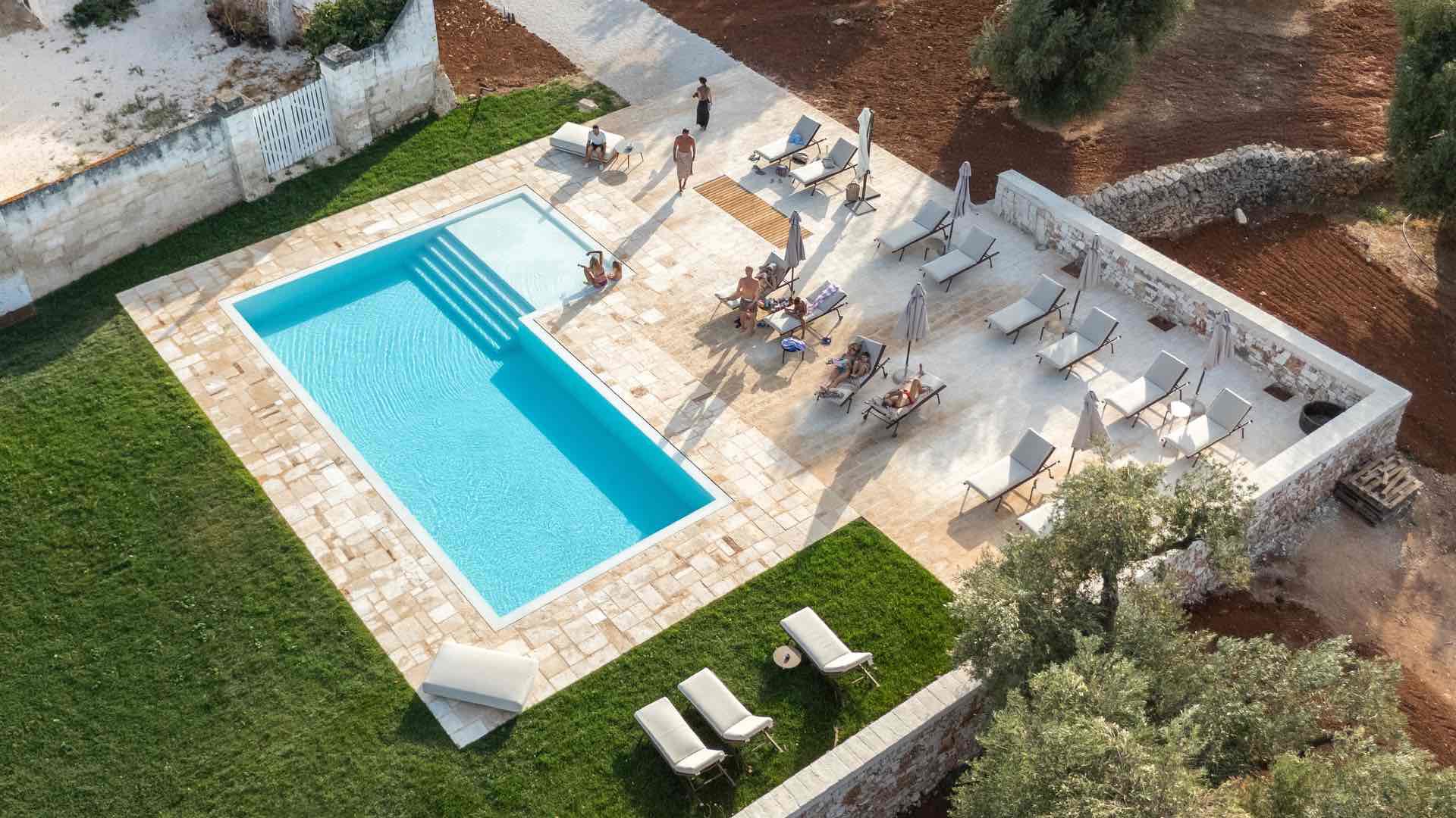 La Piscina tra gli ulivi 1