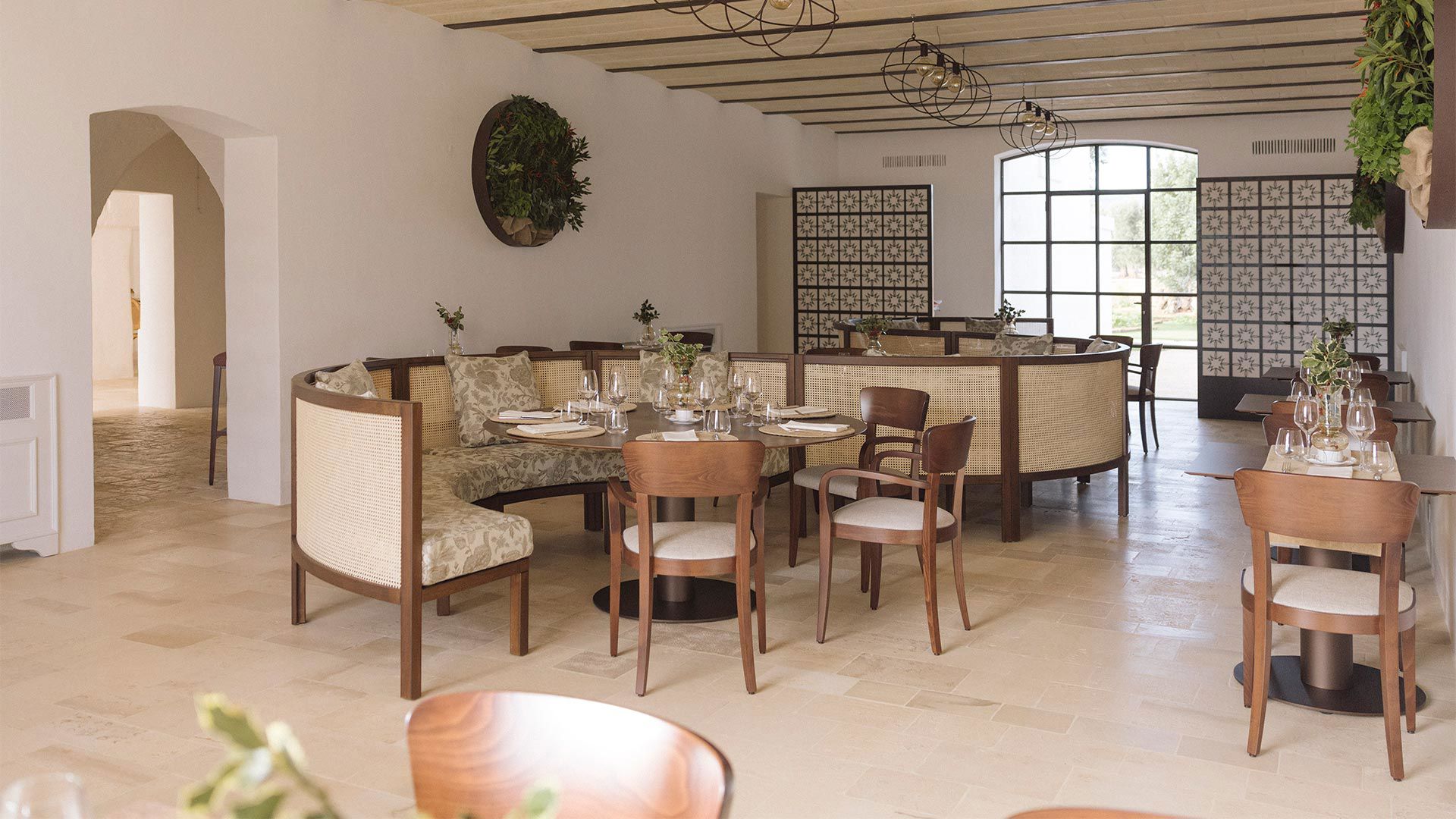 Restaurant and Bar 1