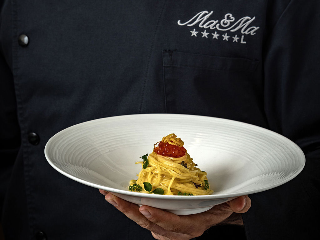 The only and unique 5 Stars 4