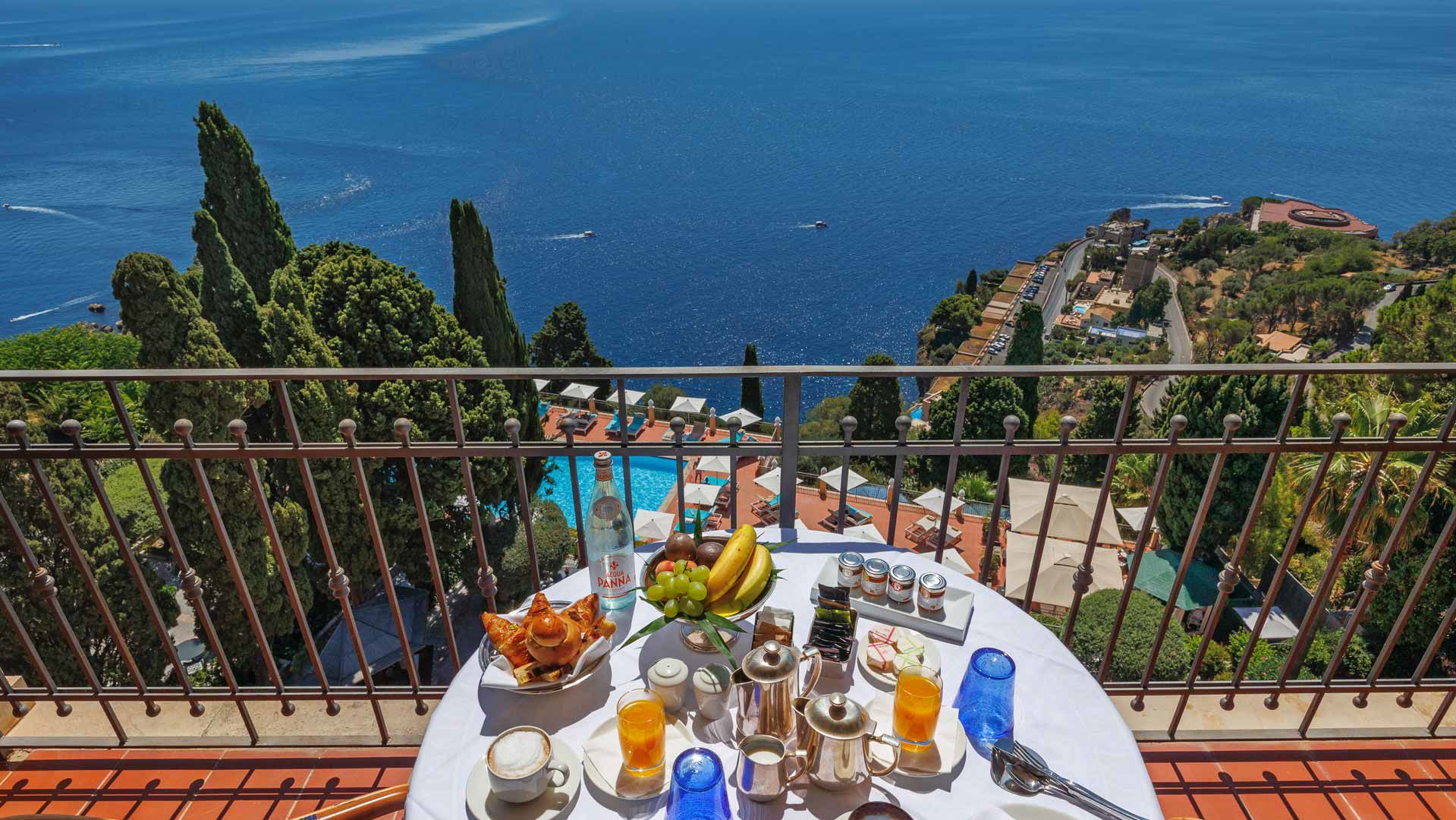 Hotel with spa in Taormina 5-star San Pietro by the sea