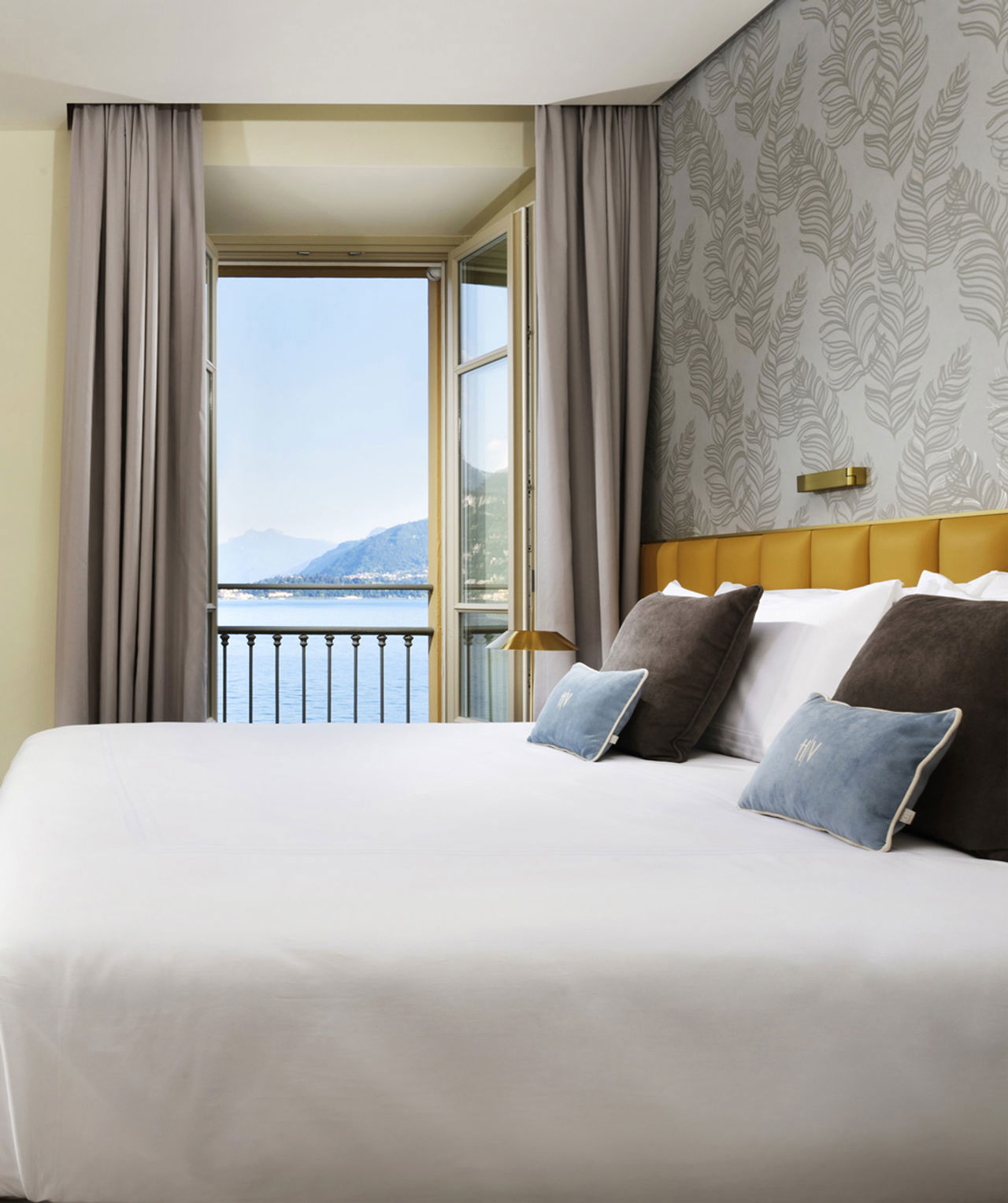 Junior Suite Lake View