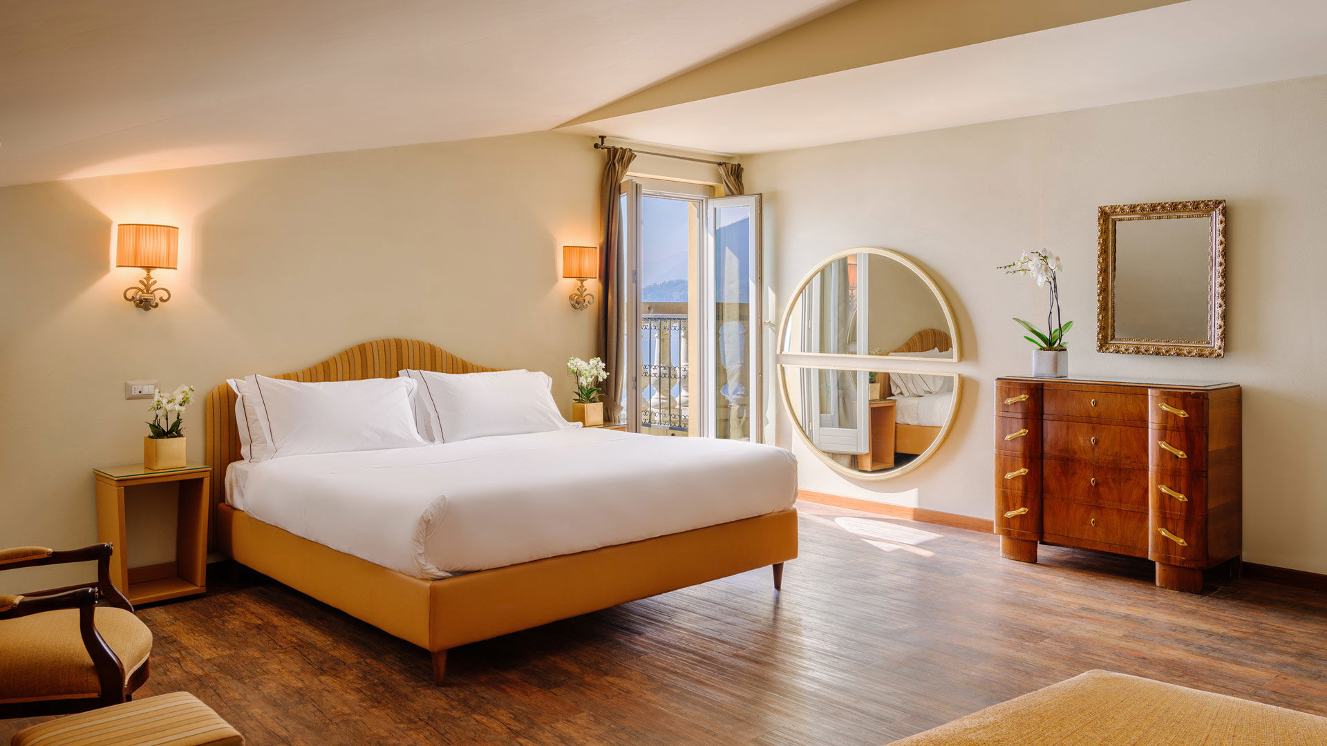 R Collection Hotels - Hotels 17