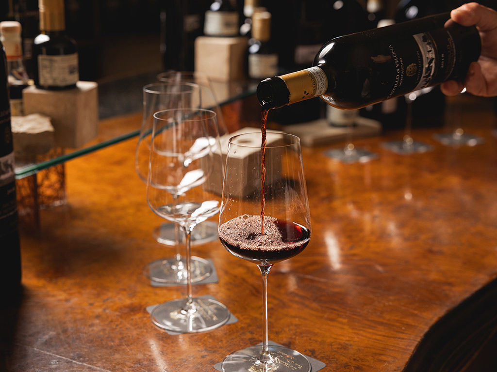 Наслаждайтесь нашими винами