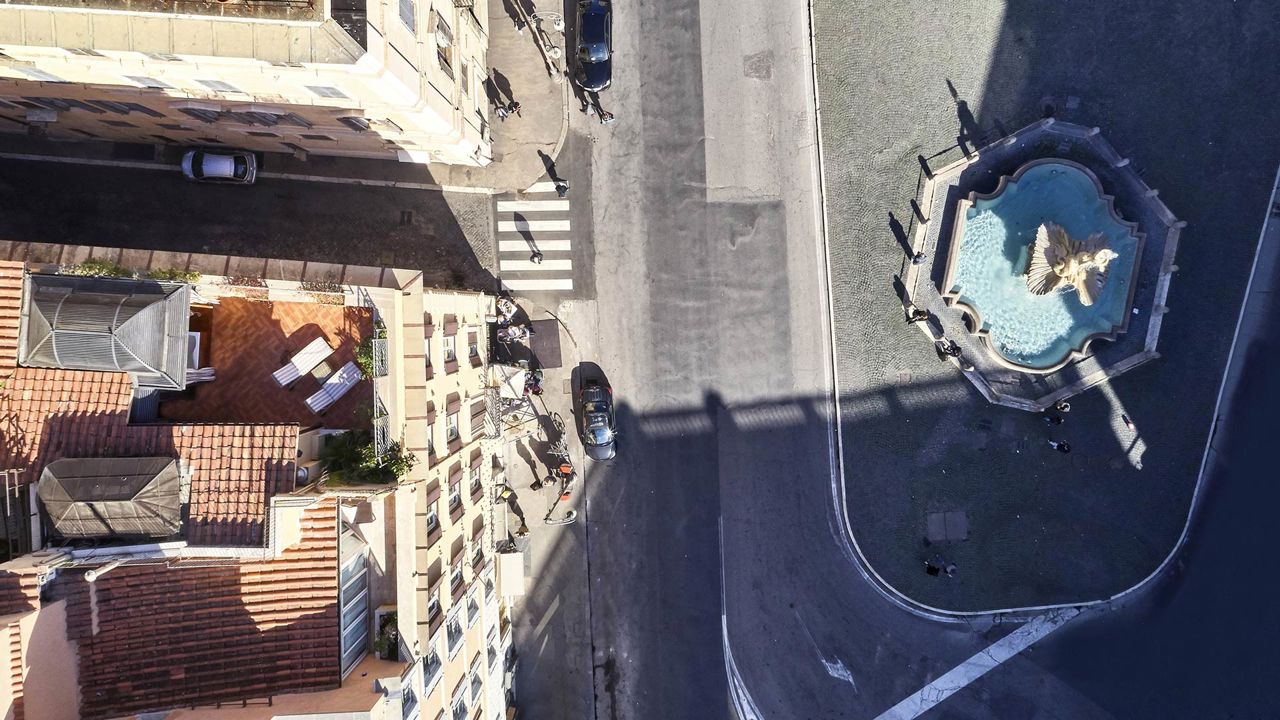 Discover how to reach Hotel Barocco in central Rome
