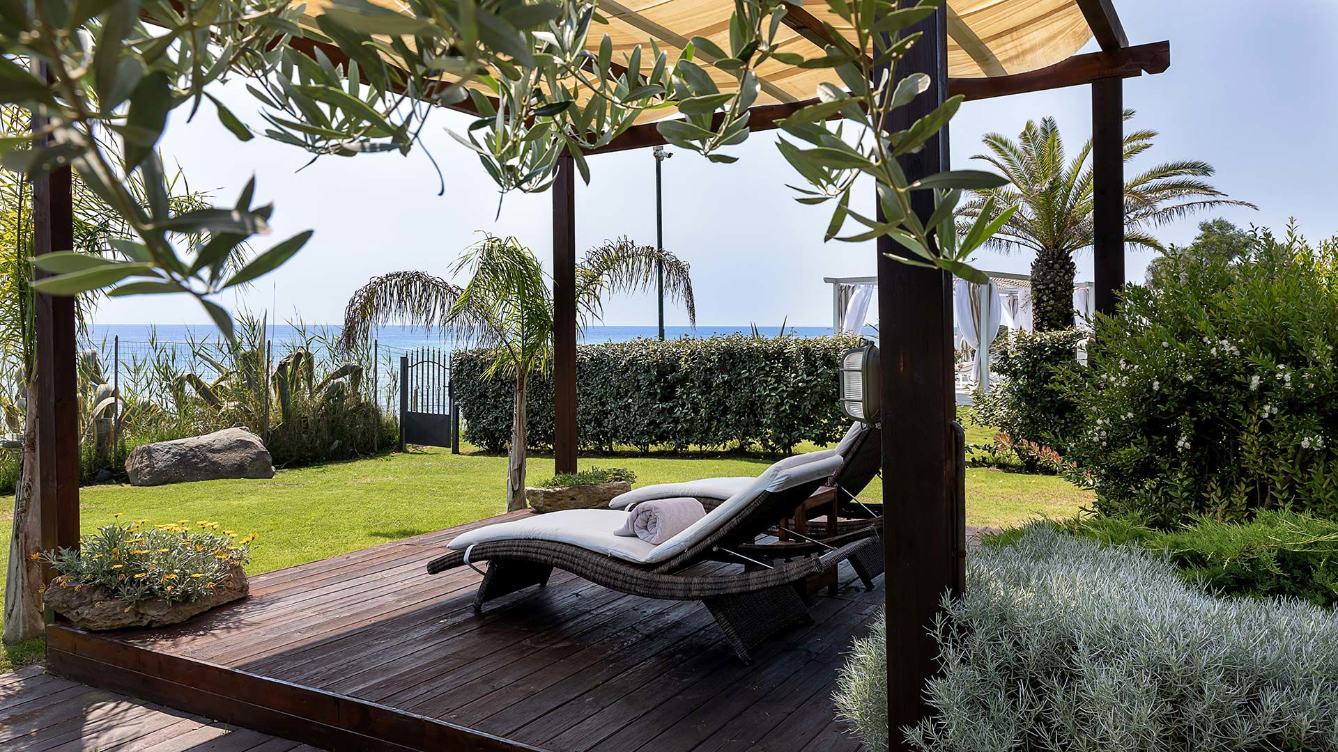 Blue Sea Junior Suite 10 Blue Sea Junior Suite 10