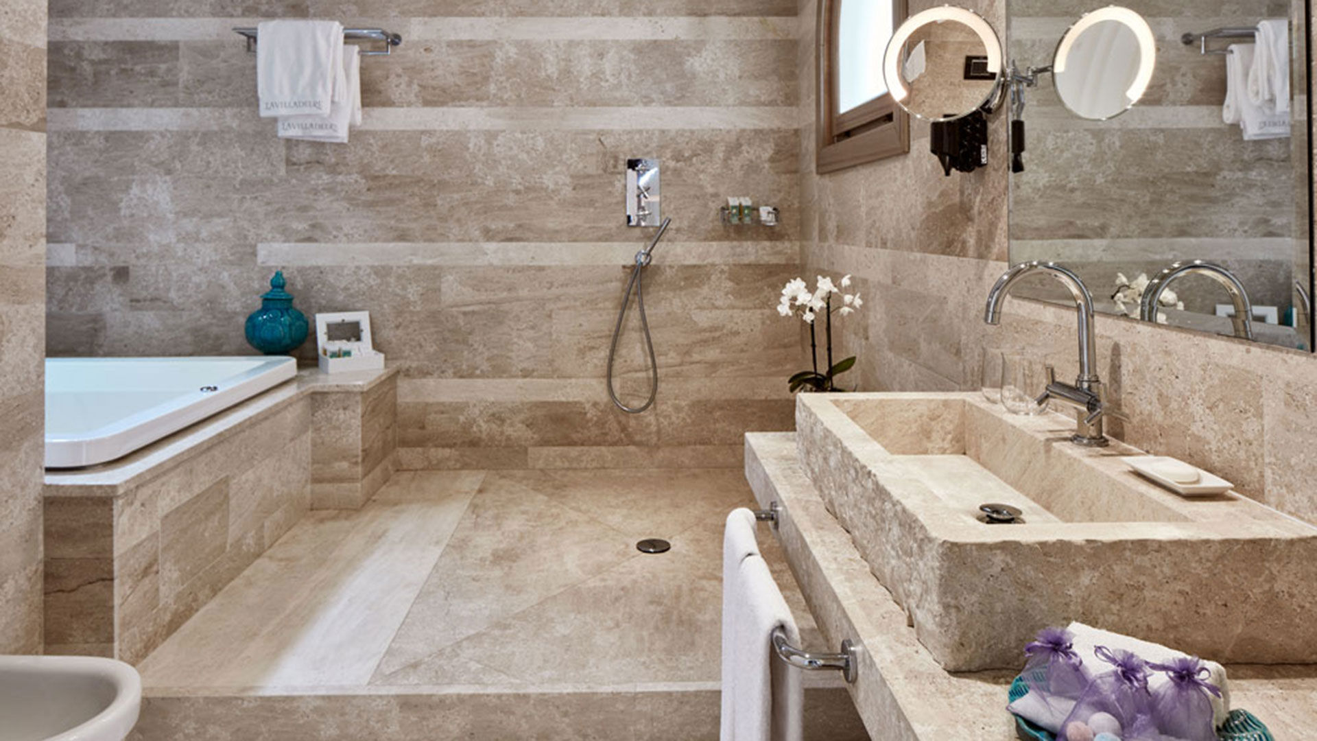 Junior Suite Garden Side 9 Junior Suite Garden Side 9