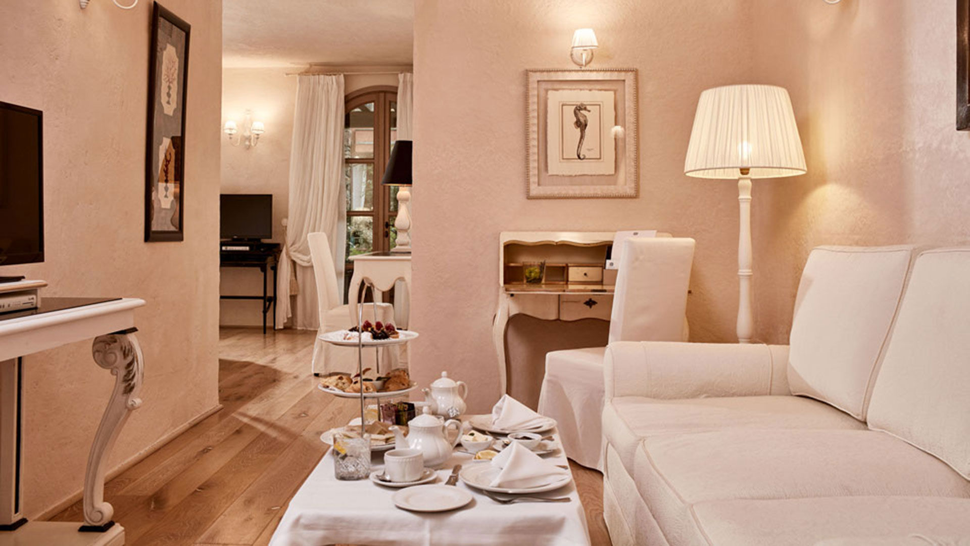 Junior Suite Garden Side 7 Junior Suite Garden Side 7