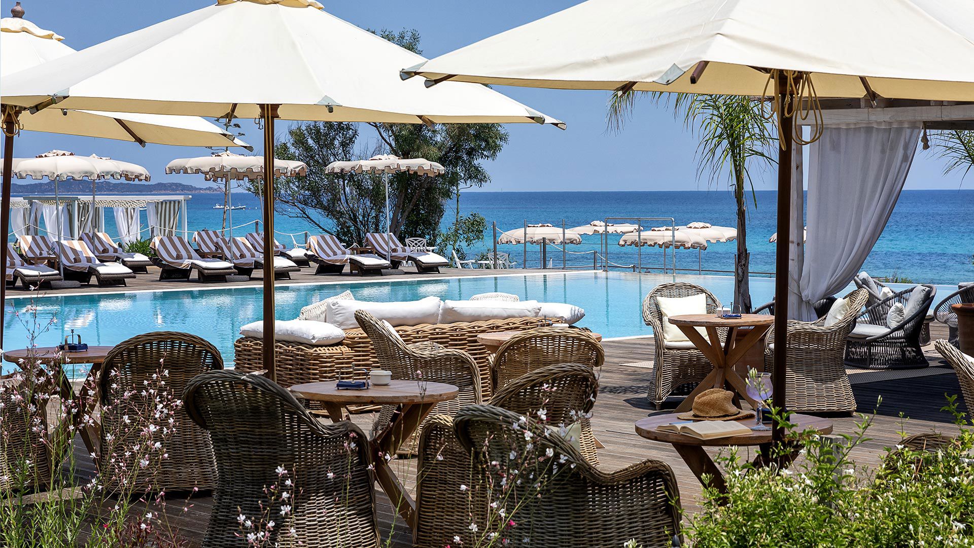 The Villa 10 The Villa 10