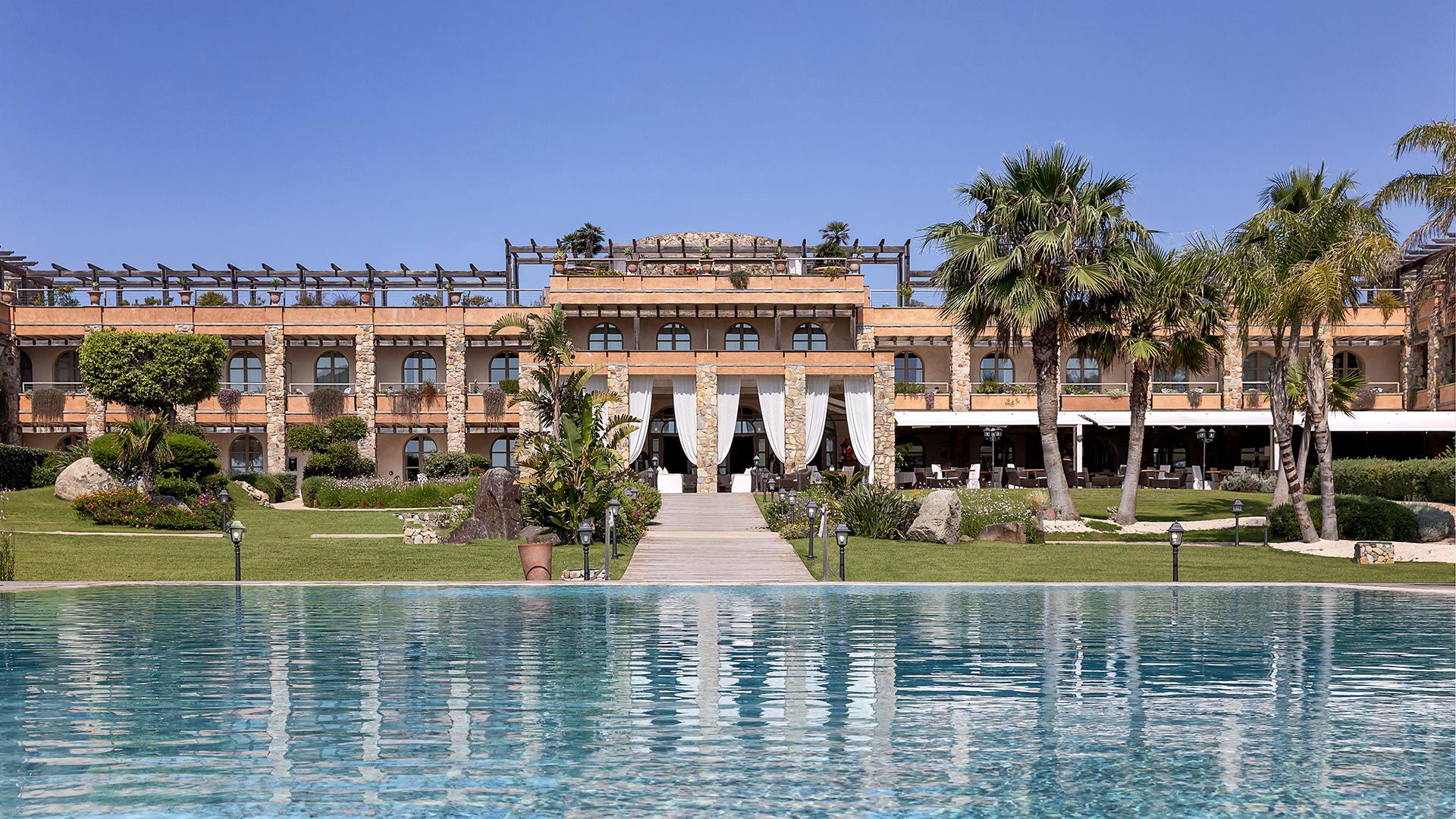 La Villa 7