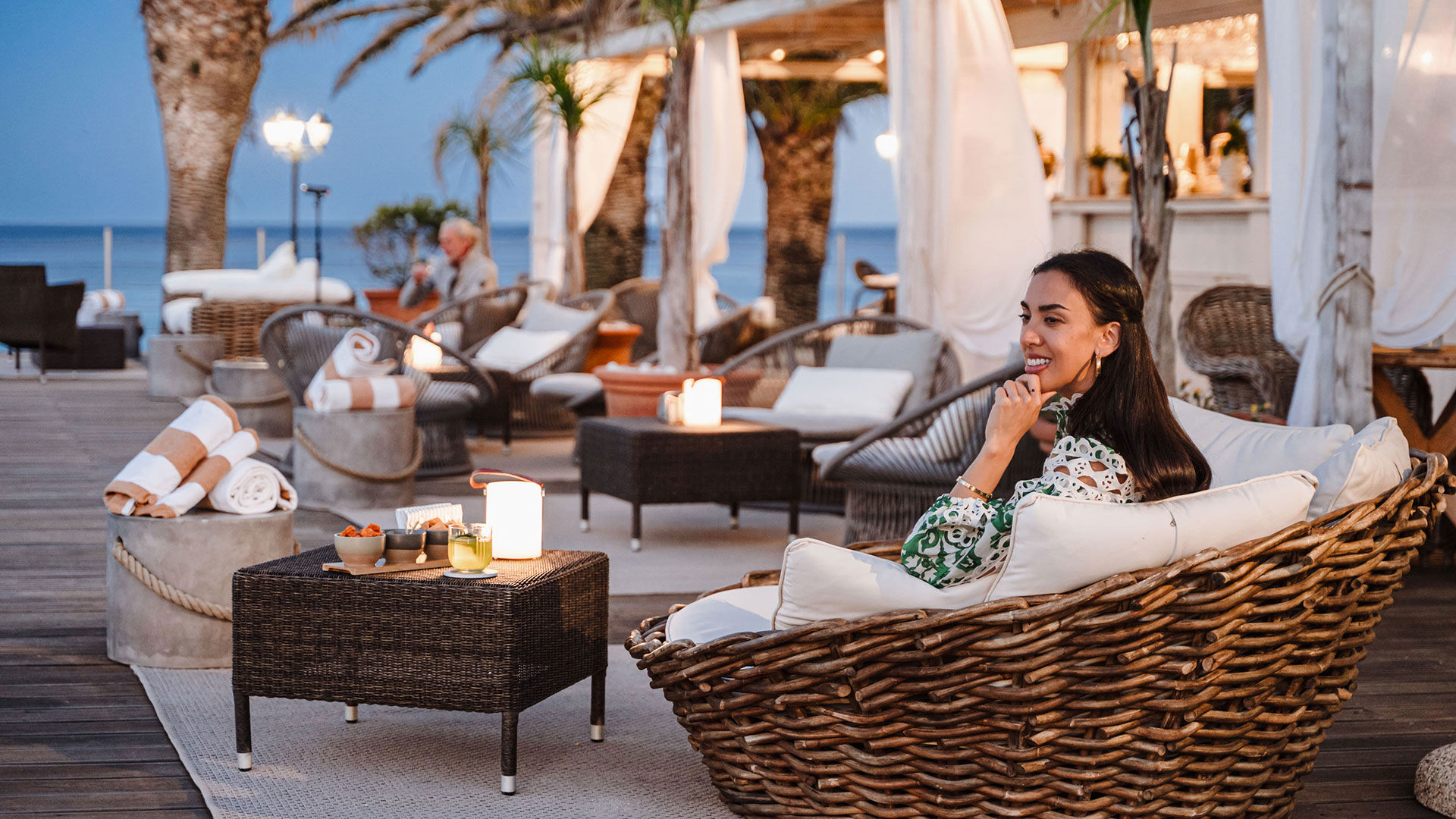 Infinity Pool Bar 7 Infinity Pool Bar 7