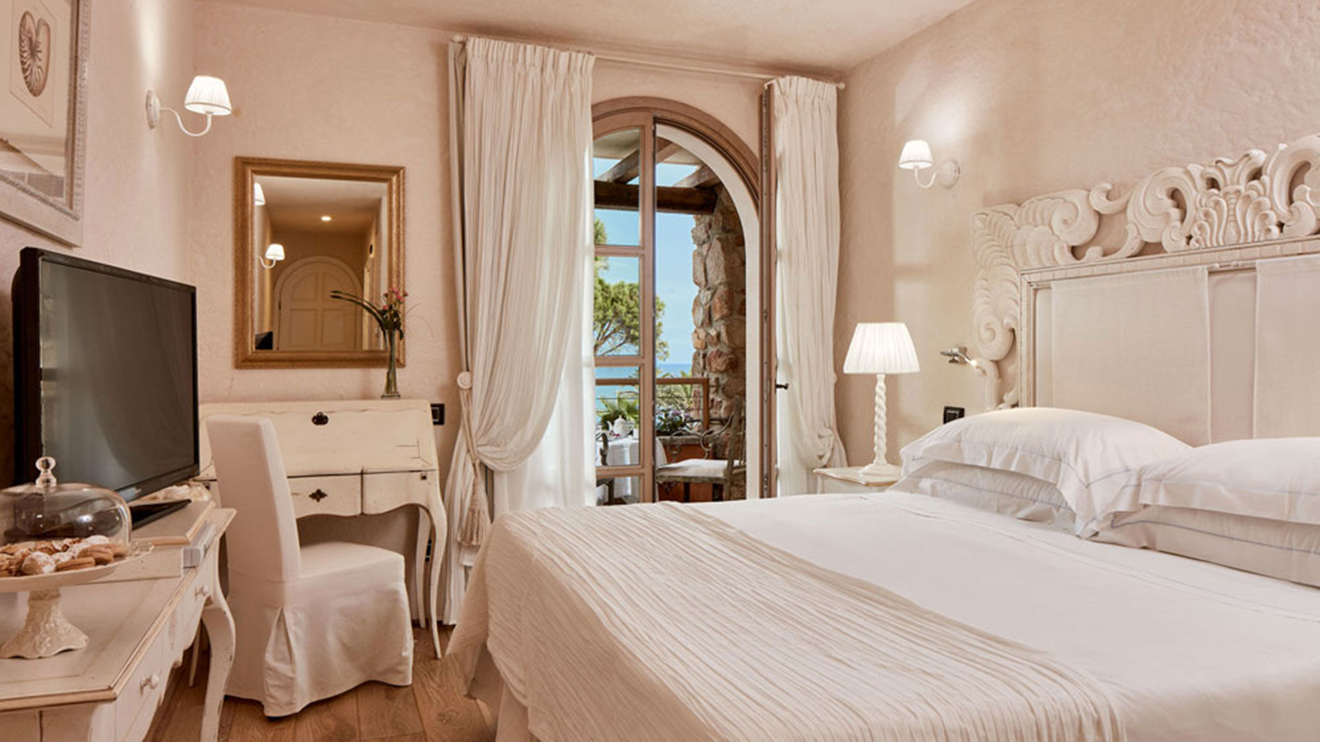 Superior Seafront 9 Superior Seafront 9