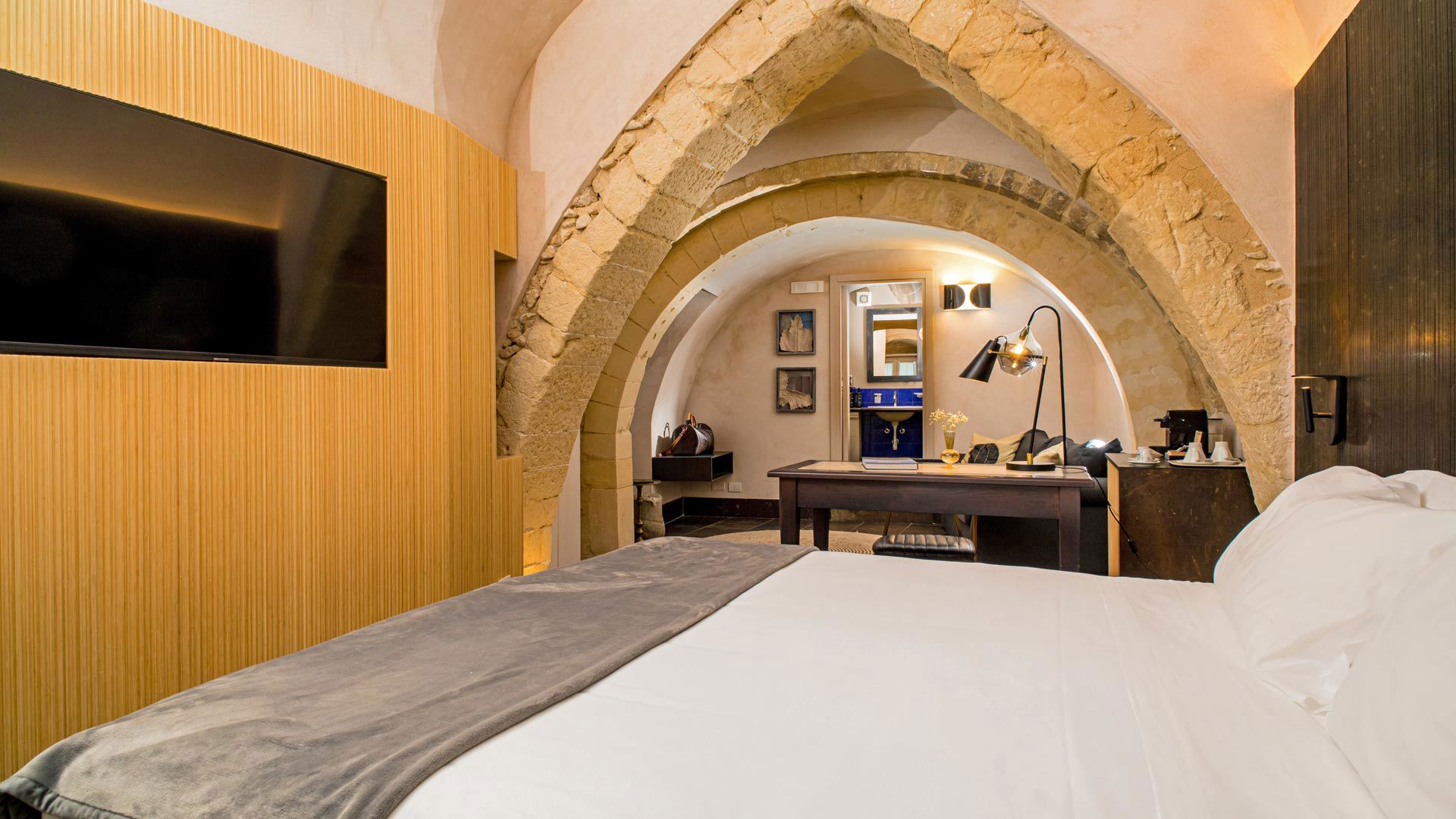 Four differents themes, suitable for the family 2