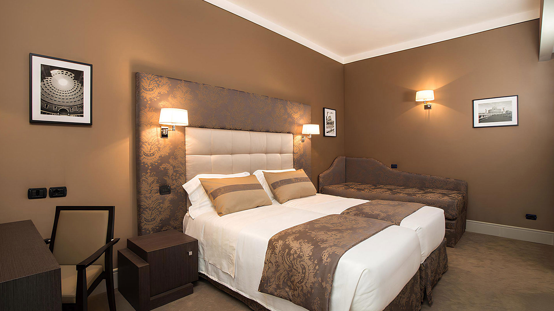 Prestige room up to 3 guests 1