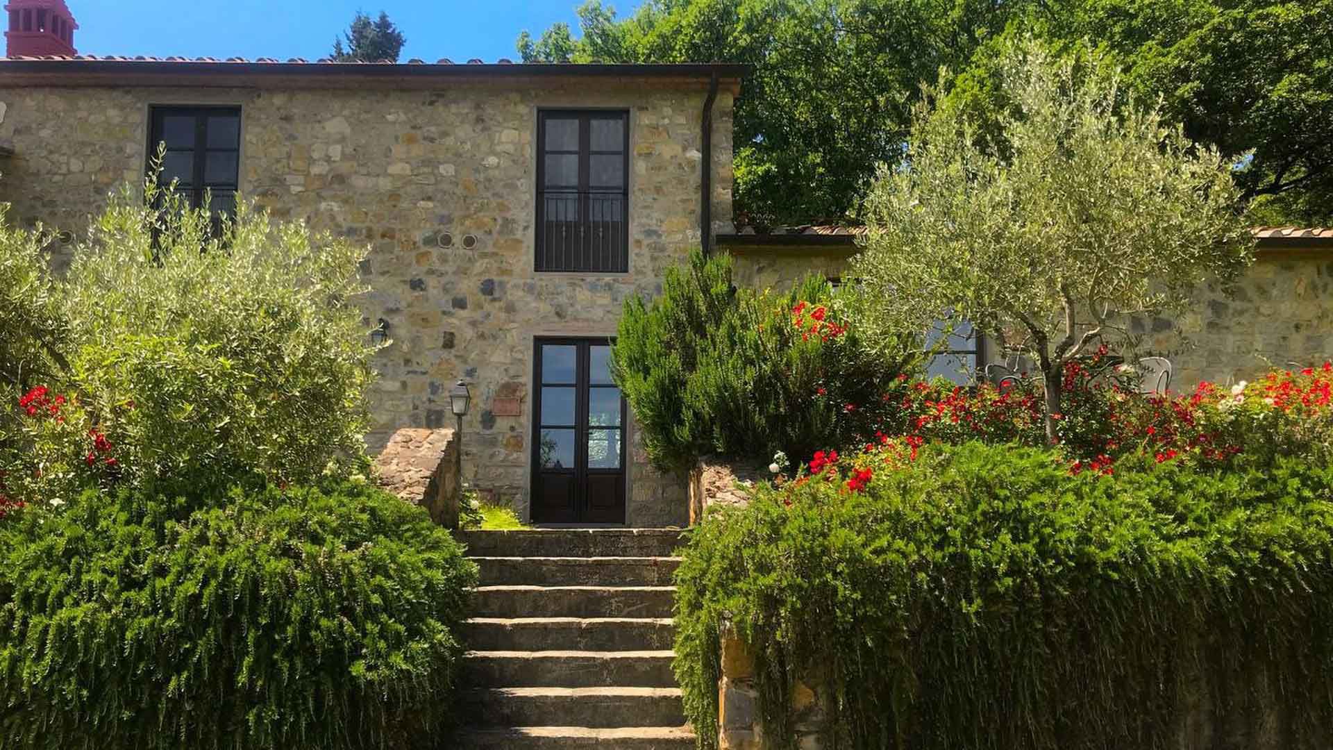 Apartments & Houses 3