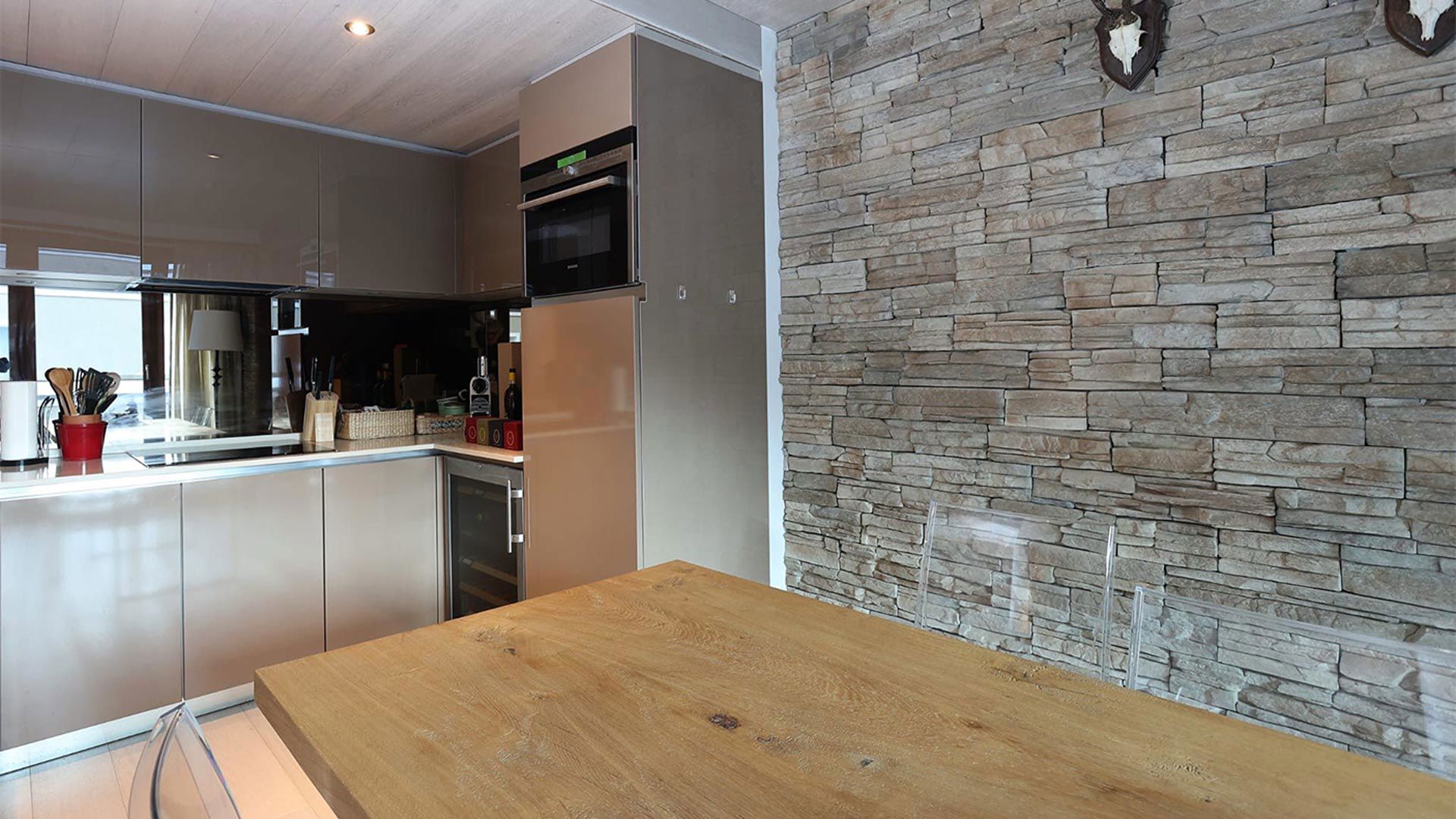 Classic-Dreizimmerwohnung Piz Julier 2