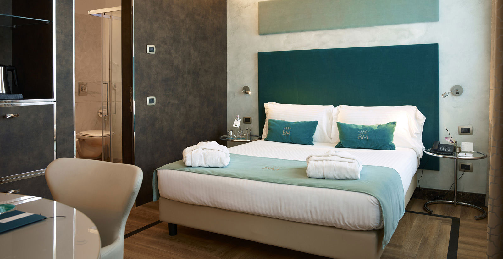 Comfort Room 4
