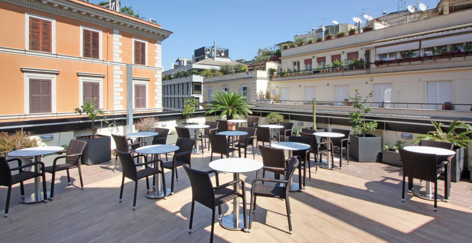 Find Out More About The Hive 4 Star Hotel Close To Colosseum Rome
