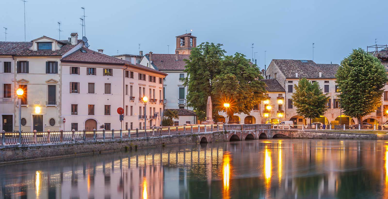 Book at Hotel Carlton to visit Treviso and surroundings!