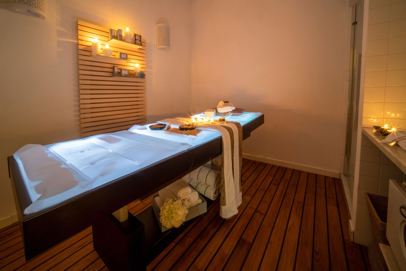 Relax with massages at the Mondial Resort & Spa wellness center