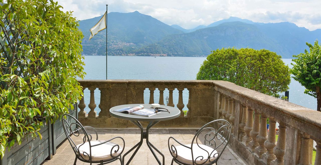 Watch The Gallery Of The Luxurious Grand Hotel Menaggio