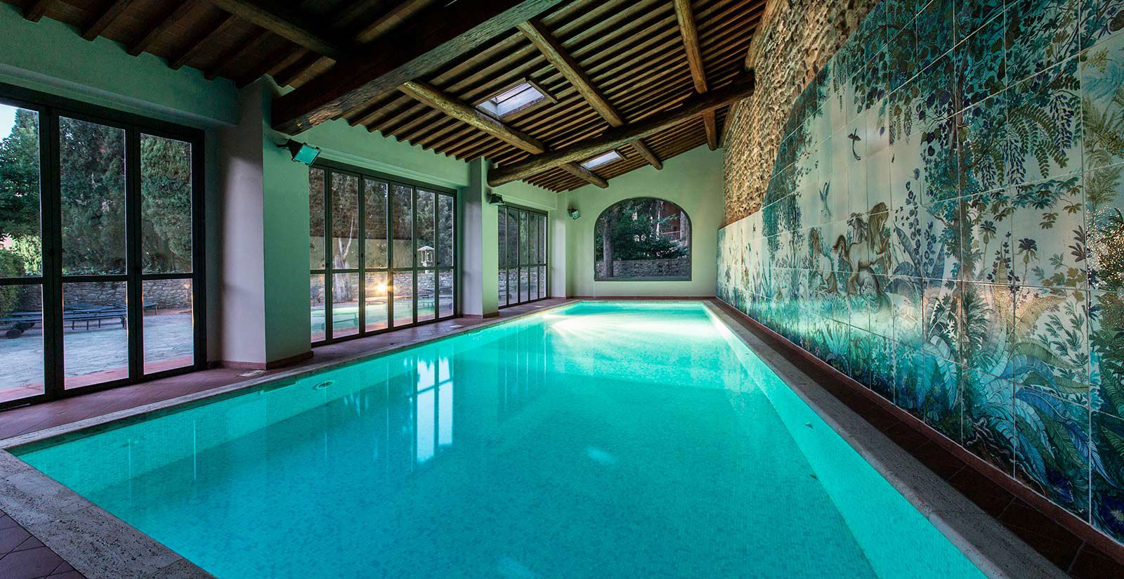 Hotel Toscana con piscina coperta 2