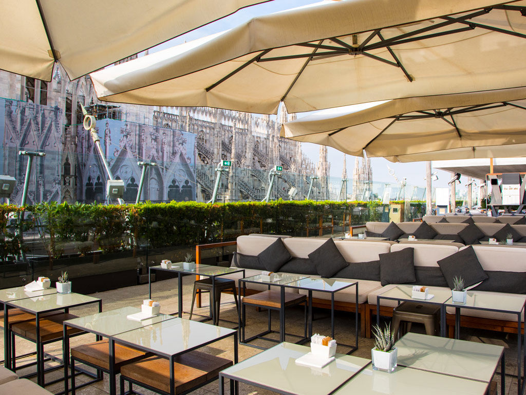 Discover the Obicà Bar Restaurant in the center of Milan