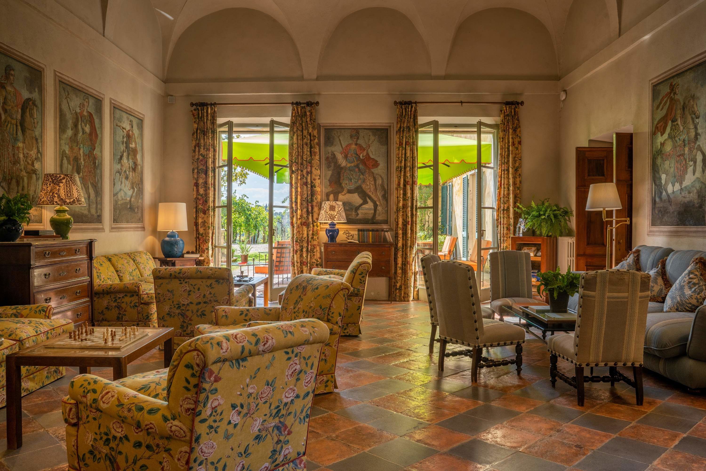 A boutique hotel with a familiar touch, hidden in the Tuscan countryside. 23