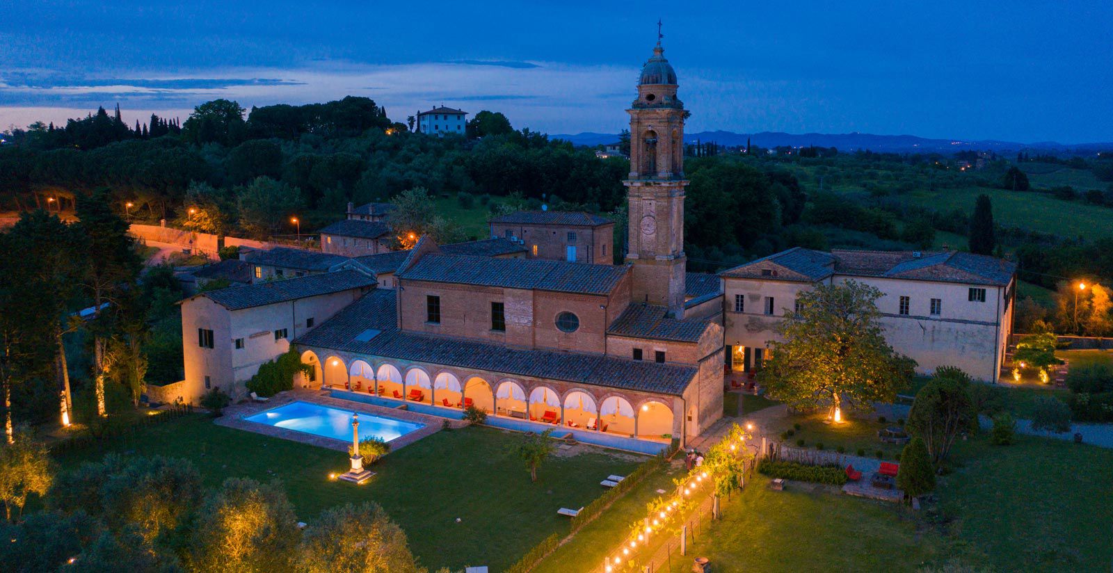 4-star hotel for private dinners Siena 4