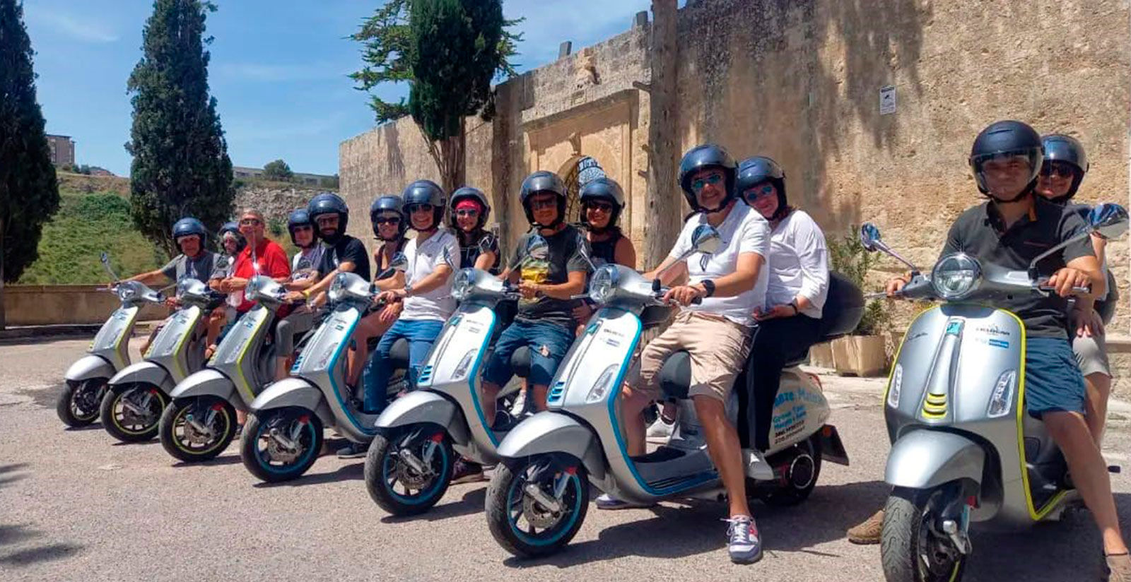 Green tour by car or electric Vespa 29