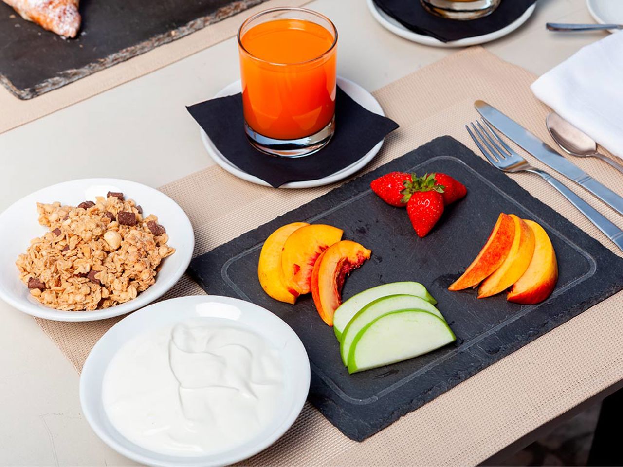 La colazione di Hotel De La Ville a Vicenza è inclusa