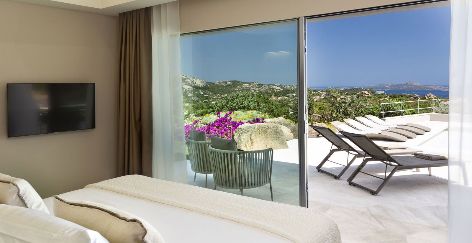 Hotel 5 stelle con ville sul mare Sardegna 12