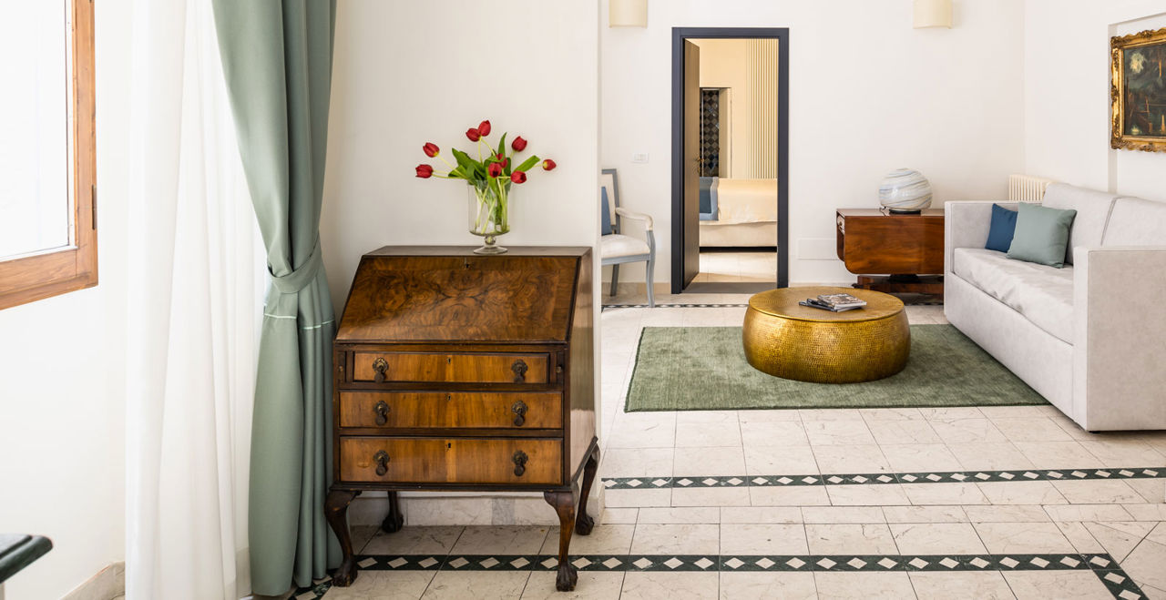 Discover the Aqa Palace holiday apartments in Florence