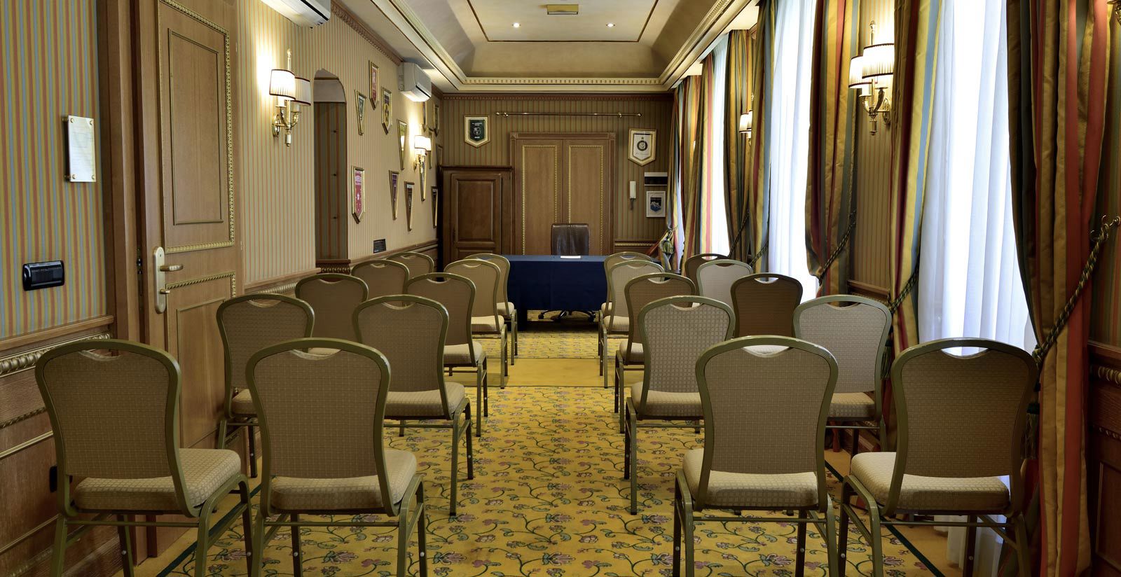Meeting Room 10