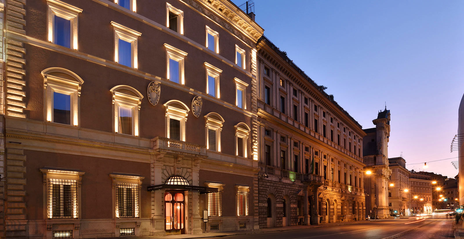 Choose Hotel L'Orologio Roma for holidays in Rome